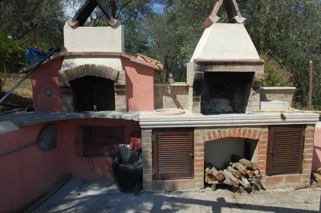 Il Pino Bed and Breakfast Vetulonia Buitenkant foto